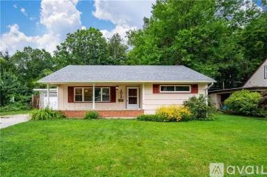 Main picture of 1013 Mendota Ct