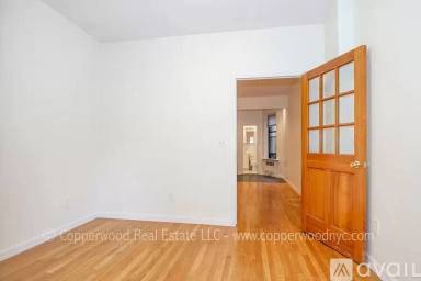Main picture of 428 East 89th St