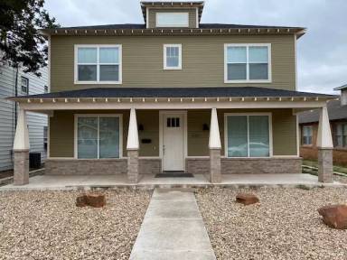 Main picture of 2311 14th St