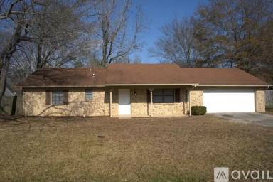 Main picture of 421 Brigadoon St