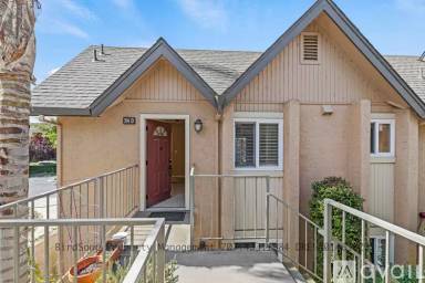Main picture of 204 Foss Creek Cir