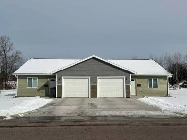 Main picture of 313 Spring St