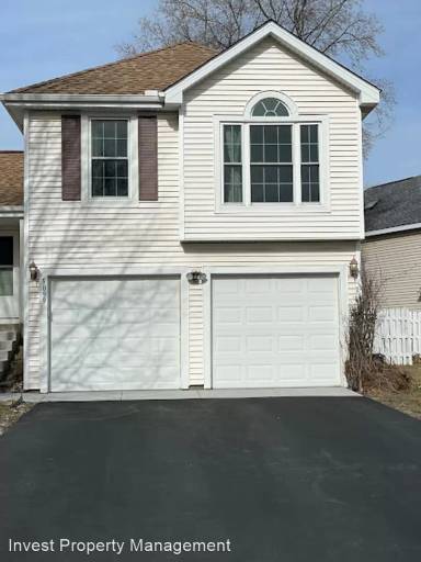 Main picture of 5099 Arrowood Ln N