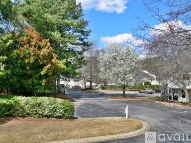 Main picture of 506 Augusta Dr SE