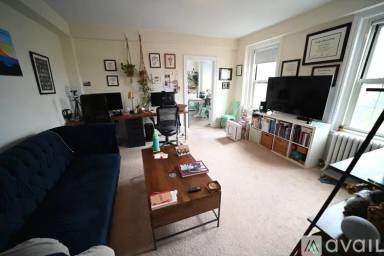 Main picture of 1401 Beacon St