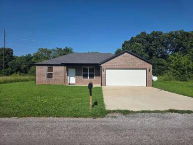 Main picture of 25 Lockhart Ln