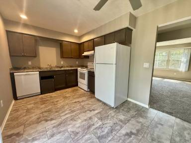 Main picture of 1301 91st Ave W