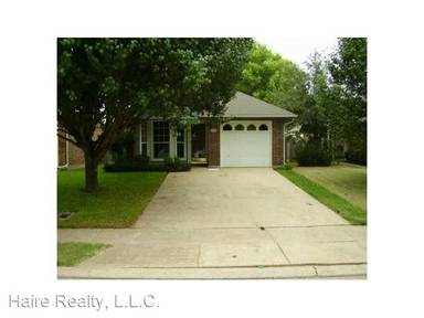 Main picture of 1435 Williamsburg Dr