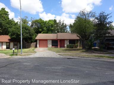 Main picture of 1100 Crown Ridge Path