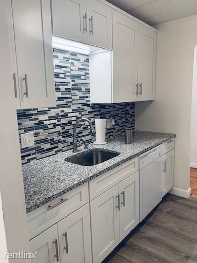 Main picture of 16 Winter St