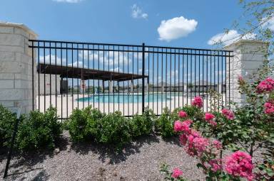Main picture of 1814 Thorndyke Ln