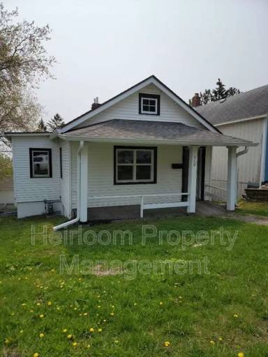 Main picture of 510 E 11th St