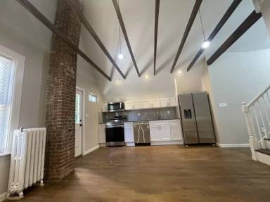 Main picture of 35 Boswell Ave