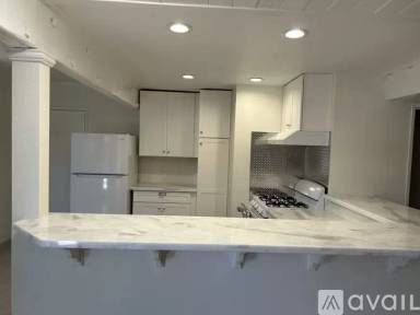 Main picture of 847 E Andrews Ave
