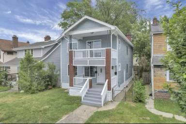 Main picture of 1338 S Champion Ave