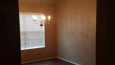 Main picture of 809 Creekside Dr