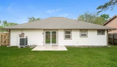 Main picture of 16215 Camino del Sol Dr