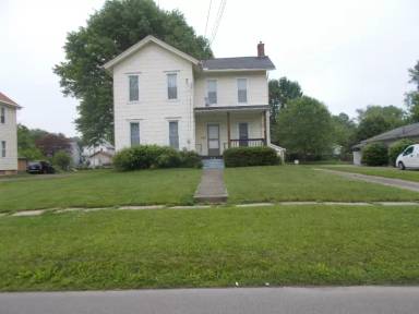 Main picture of 292 Laird Ave NE
