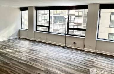 Main picture of Streeterville Center Condos