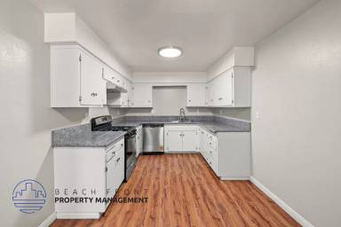 Main picture of 10680 Knott Ave