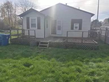 Main picture of 4843 W Beecher St