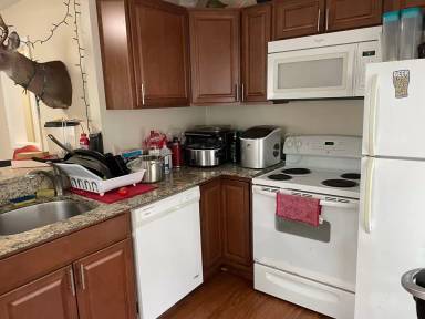 Main picture of 108 Pogue St