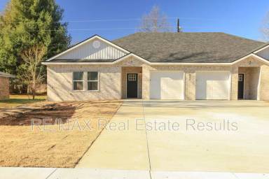 Main picture of 657 N Genevieve Ave