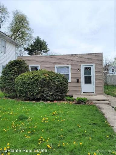 Main picture of 4140 Walker Ave