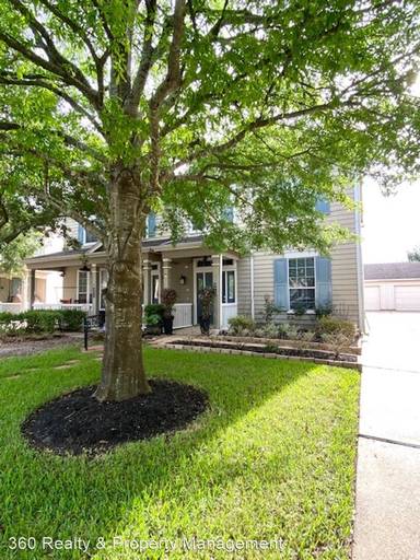 Main picture of 9615 Coyote Creek Dr