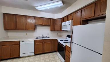 Main picture of 515 W Saunders Ave