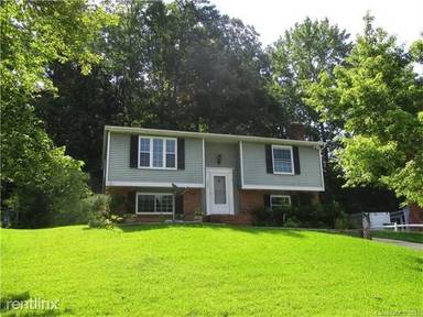 Main picture of 1225 Ogden Pl