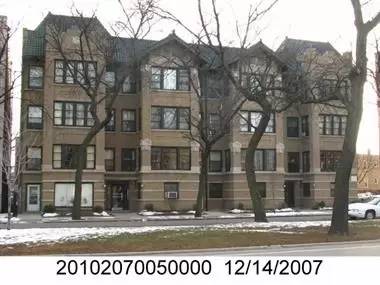 Main picture of 412 E 48th Pl