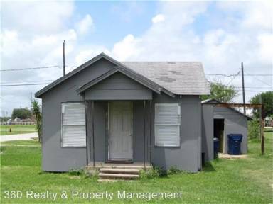 Main picture of 724 N Avenue C