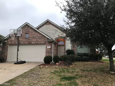 Main picture of 21211 Fire Wind Ct