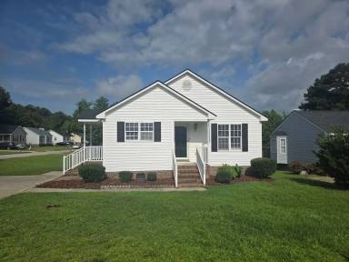 Main picture of 122 Tonya Ct