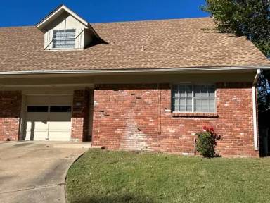 Main picture of 5110 S Atlanta Pl