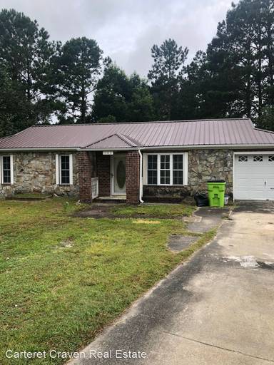 Main picture of 103 Cindy Ln