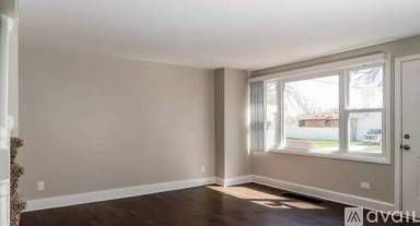 Main picture of 323 Alexander Ln