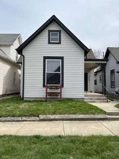Main picture of 1733 S Delaware St