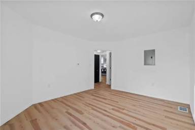 Main picture of 7711 Westmoreland Ave