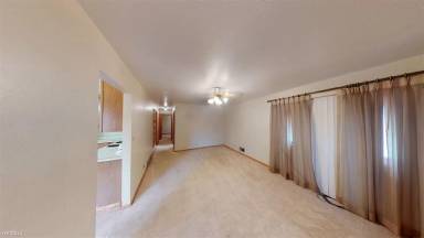 Main picture of 527 S 12th St