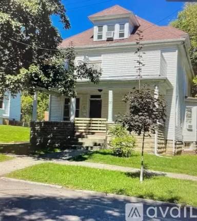 Main picture of 50 Morris Ave