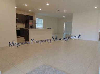 Main picture of 1214 Salisbury Dr