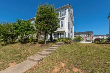 Main picture of 2515 Basin View Ln