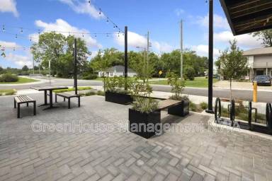 Main picture of 622 SW Bluebird Aly