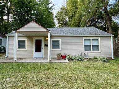Main picture of 9405 E 67th Ter