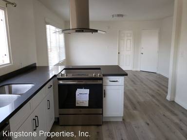 Main picture of 2116 1/2 E Cesar E Chavez Ave