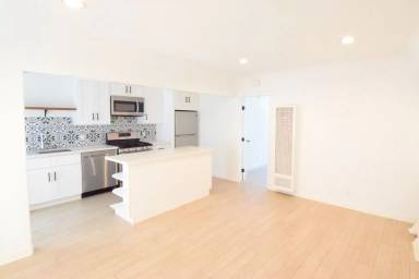 Main picture of 2544 3rd St