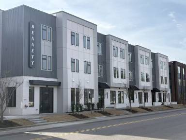 Main picture of 1108 Castle Street - Bennett - A