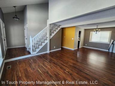 Main picture of 18972 E 44th Pl